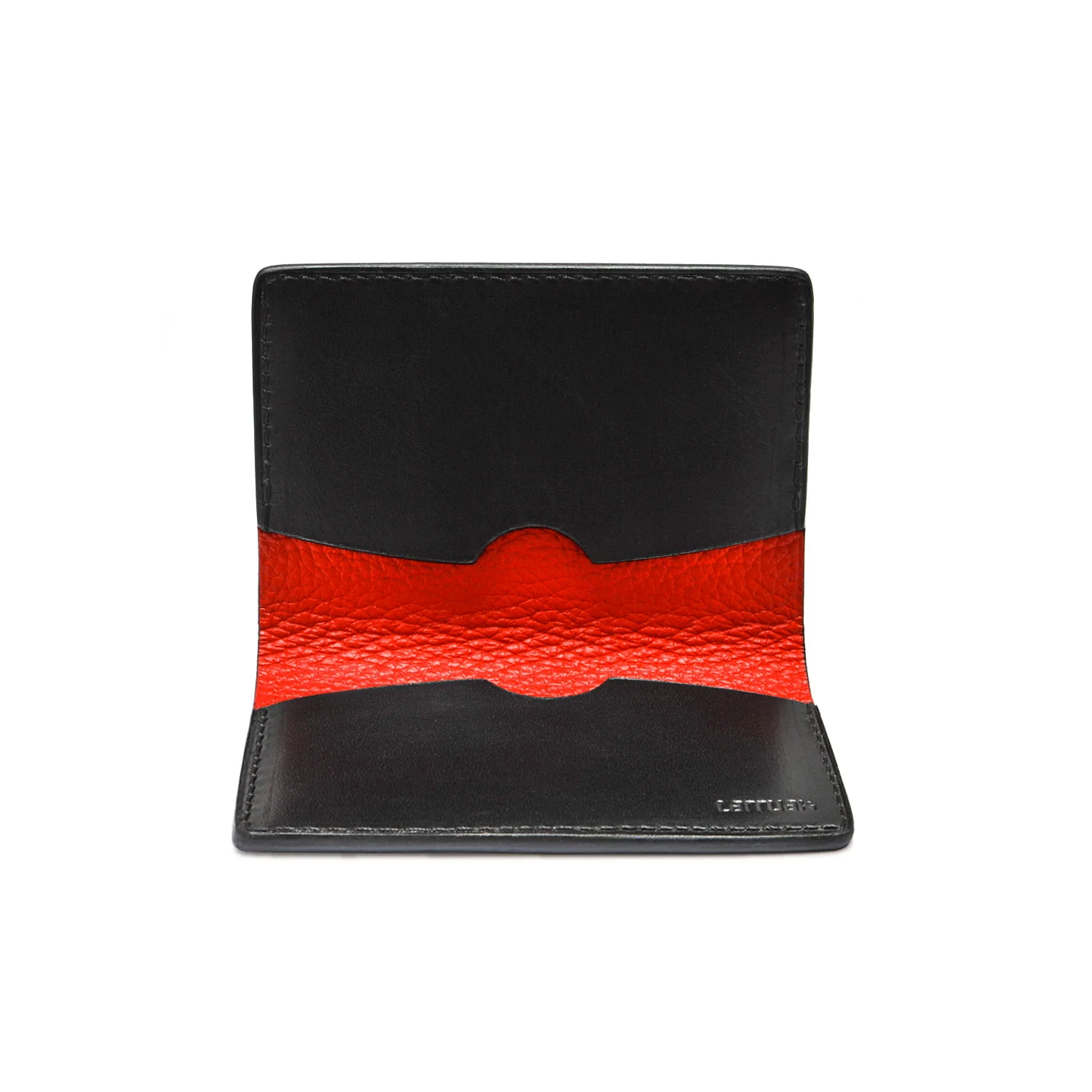 Portefeuille ouvert en cuir noir et rouge avec une section texturée au milieu.