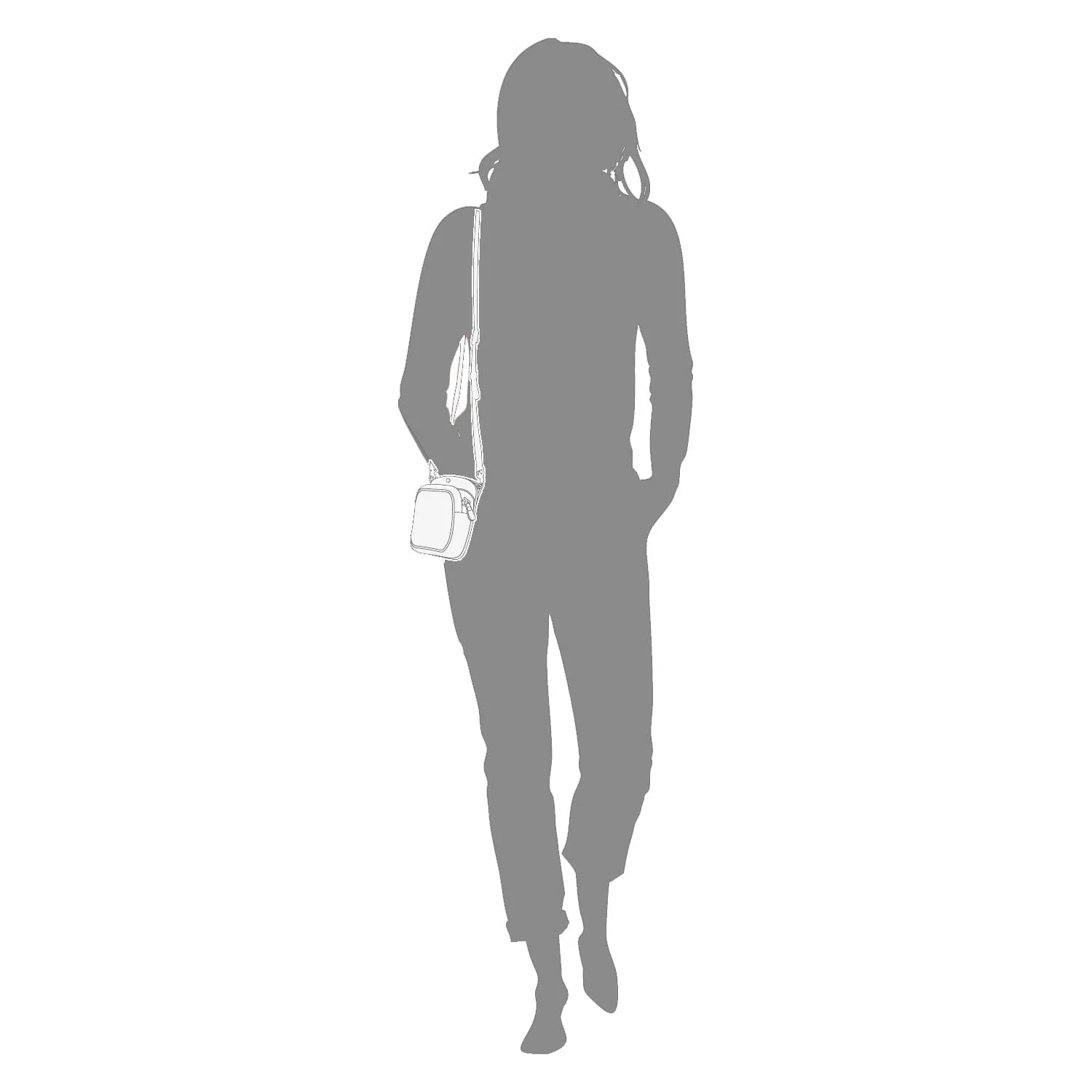 Silhouette d'une personne marchant avec un petit sac à bandoulière carré.