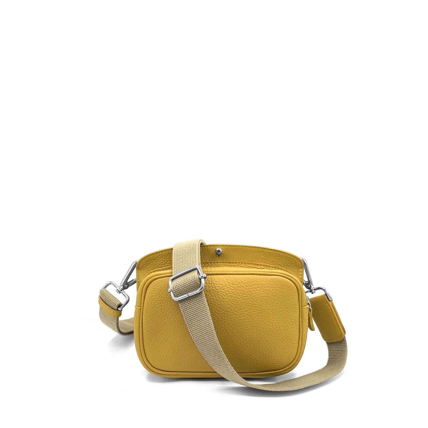 Le MAE Sangle est un petit sac bandoulière jaune doté d'une bandoulière réglable beige et d'accessoires en métal, présenté sur un fond blanc uni.