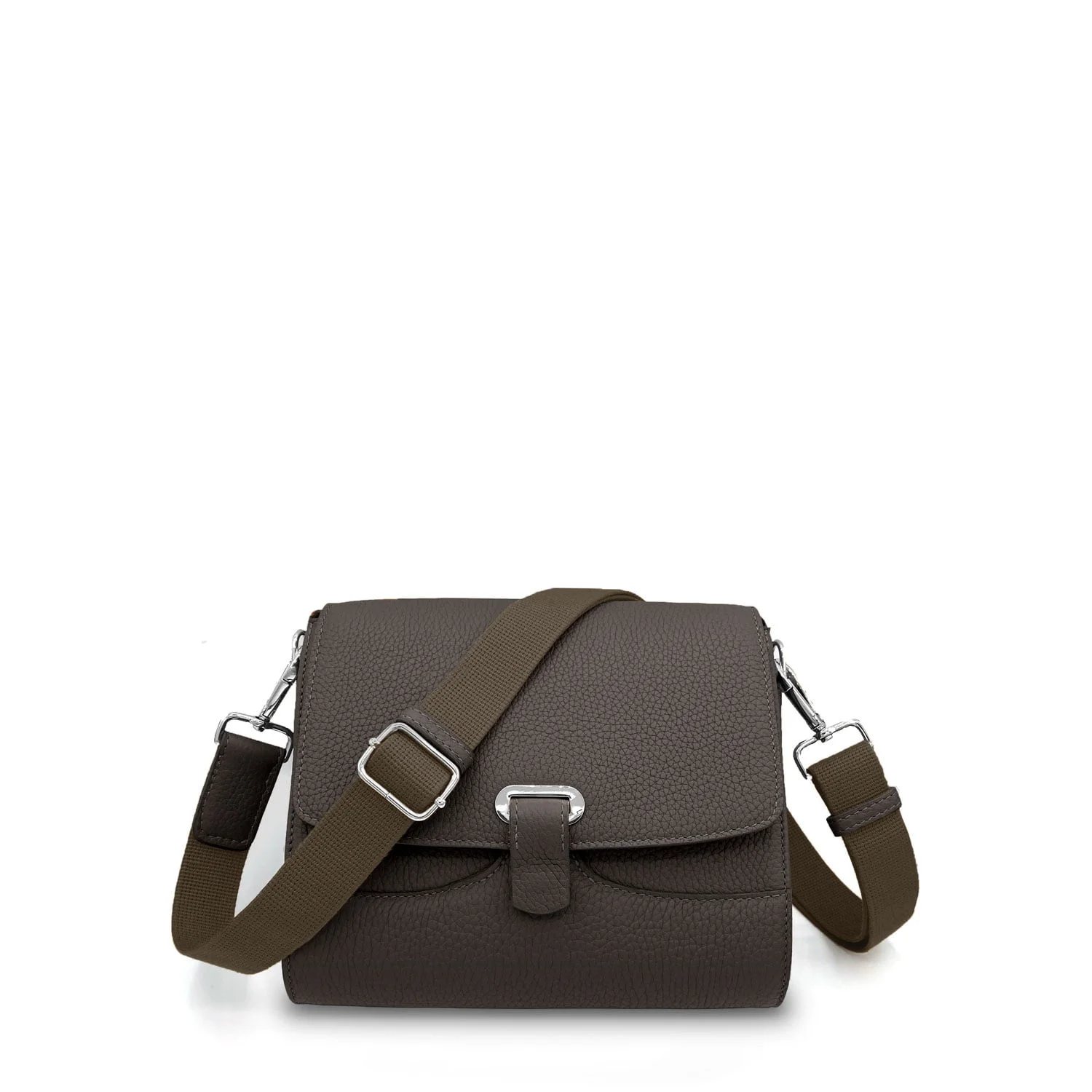 Un sac à main vert olive foncé avec une surface texturée, une bandoulière réglable, une boucle en métal et une fermeture à rabat avant.